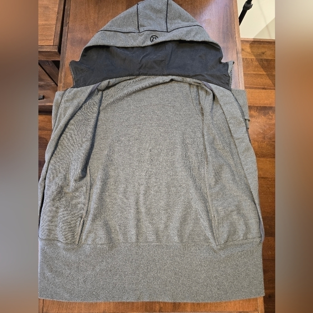 Lululemon scuba full zip jacket 4 - Picture 4 of 10